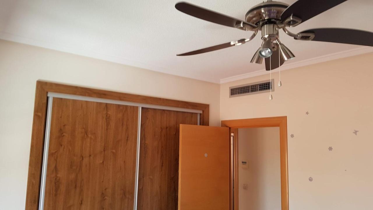 Apartamento Con Tres Dormitorios Vista Mar Santa Pola Exteriör bild